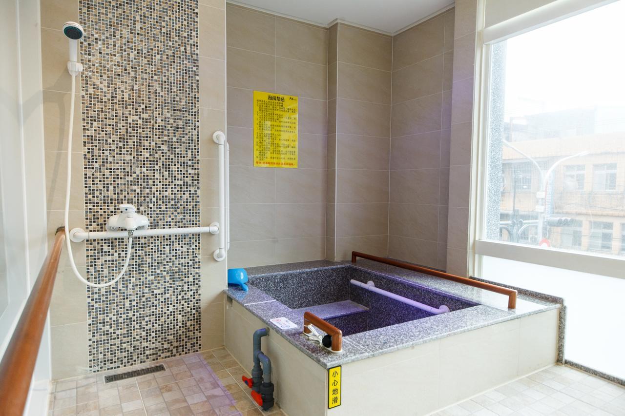 Da Pu Hotspring Hotel Ваньлі Екстер'єр фото